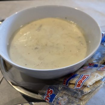 Waves Crab House - Clam chowder - Seafood Near Me - Wimauma, Florida