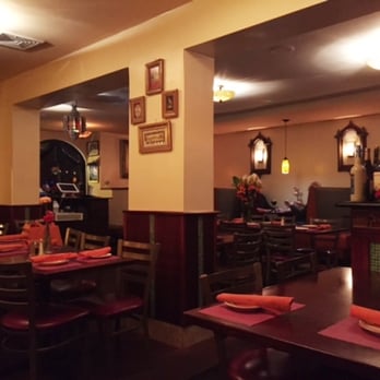Persian Grill - Seating area - Persian/Iranian Near Me - Lafayette Hill, Pennsylvania