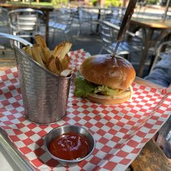 Burgär - American burger