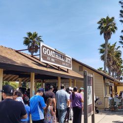 Orange County Model Engineers - Line to ride the mini train.