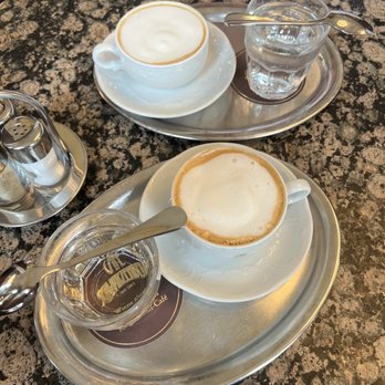 Café Schwarzenberg - Cafes Near Me - Vienna, 9 Café Schwarzenberg - Cafes Near Me - Vienna, 9