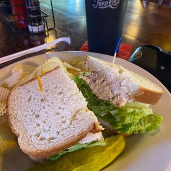 Spanky's Speakeasy - Tuna sandwich - New American Near Me - Naples, Florida
