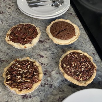 Cooking @ Millie's - Chocolate bourbon pecan pie - Cooking Classes Near Me - Louisville, Kentucky