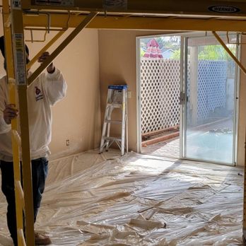 The Best Drywall - Living Room during popcorn removal - Drywall Installation & Repair Near Me The Best Drywall - Living Room during popcorn removal - Drywall Installation & Repair Near Me