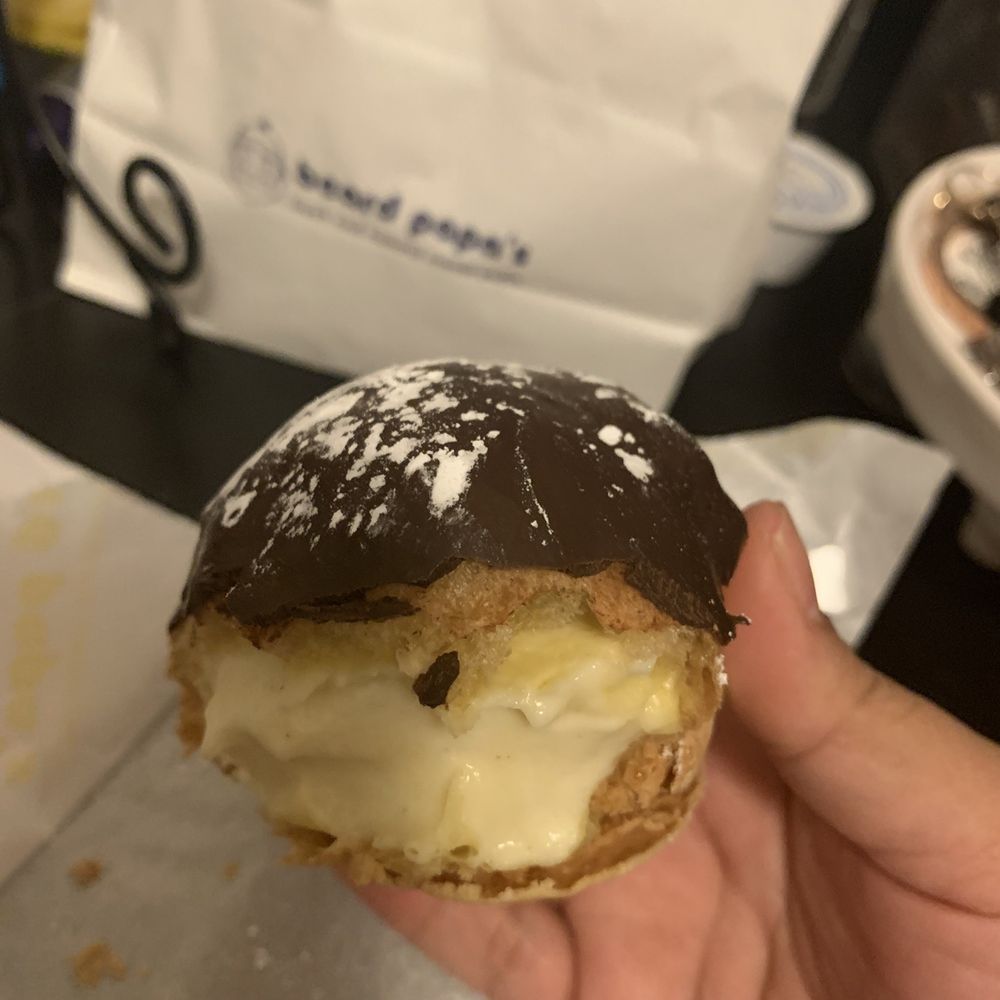 Beard Papa's - Desserts Near Me - Flushing, New York Beard Papa's - Desserts Near Me - Flushing, New York