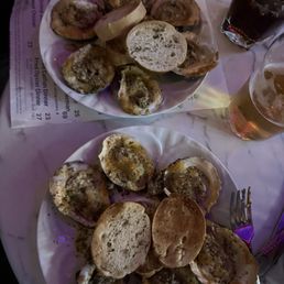 Grilled oysters! Grilled oysters!