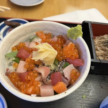 I-NABA - Chirashi bowl up close - Japanese Near Me - Honolulu, Hawaii I-NABA - Chirashi bowl up close - Japanese Near Me - Honolulu, Hawaii
