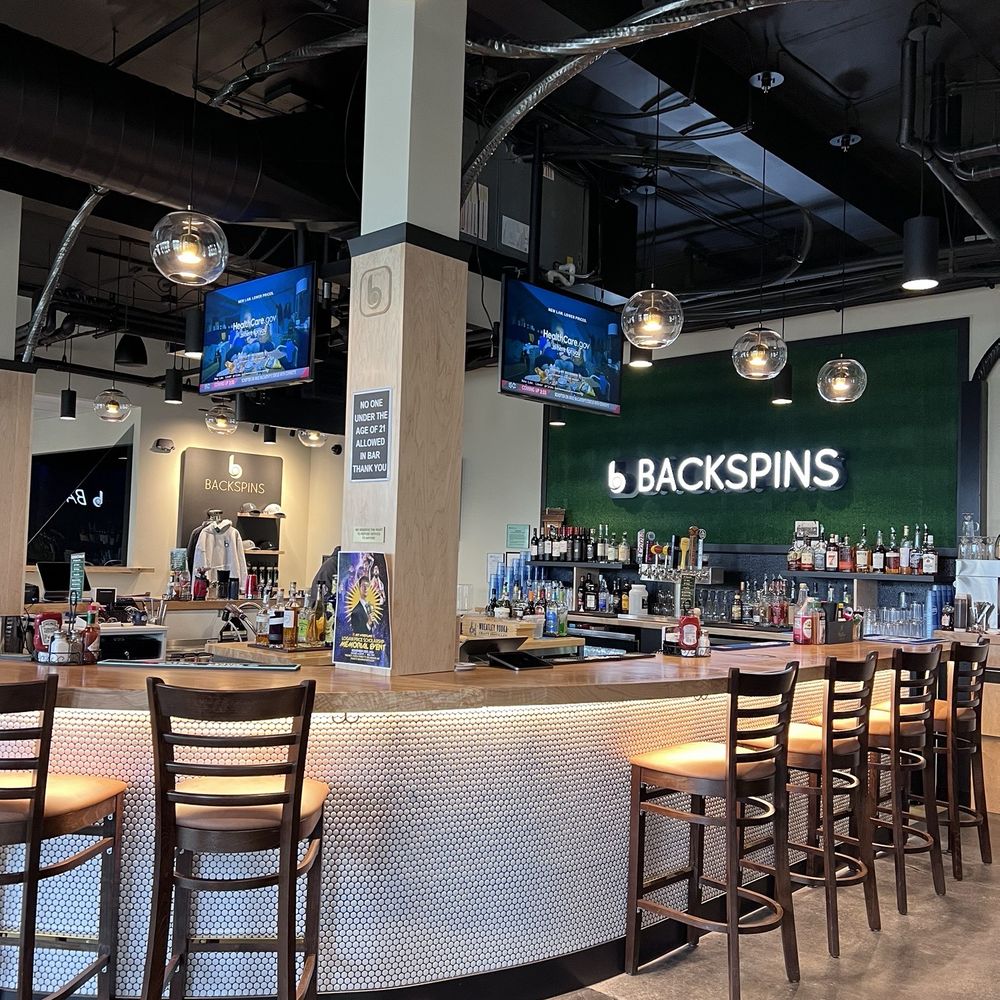 Backspins - Bar area - Bars Near Me - Sedro-Woolley, Washington