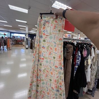 Marshalls - Department Stores Near Me - Hartford, Connecticut