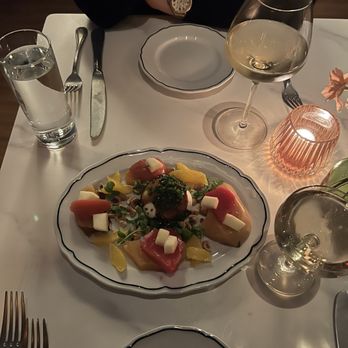 Le Diplomate - Beet and Burrata salad - Brasseries Near Me - Washington, DC, District of Columbia