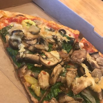 Blaze Pizza - Veggie pizza - Pizza Near Me - Orlando, Florida Blaze Pizza - Veggie pizza - Pizza Near Me - Orlando, Florida