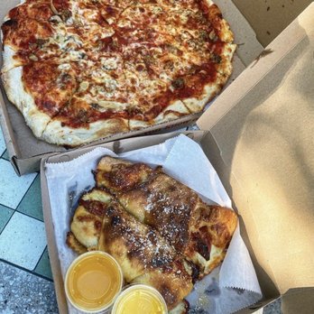 Aiello's Pizza - Large sauce and mushroom pizza and pepperoni rolls. - Pizza Near Me - Pittsburgh, Pennsylvania Aiello's Pizza - Large sauce and mushroom pizza and pepperoni rolls. - Pizza Near Me - Pittsburgh, Pennsylvania