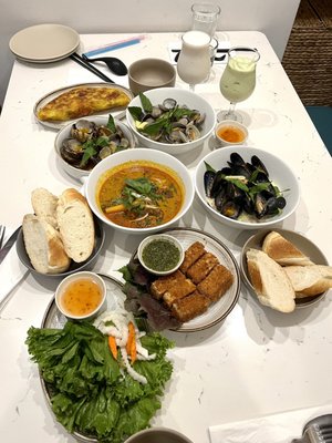 Em Vietnamese Bistro by null