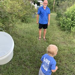 Moorhead's Blueberry Farm - Moorhead Farm staff