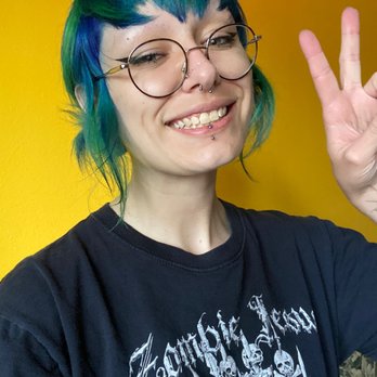 Metal & Stone - New septum piercing by Parker at Embellish PB - Piercing Near Me - San Diego, California Metal & Stone - New septum piercing by Parker at Embellish PB - Piercing Near Me - San Diego, California