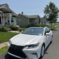 Fluehr's Autoshine - 2017 Lexus REFRESHED
Received our "in + out" Package!