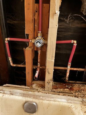 Presidential Plumbing & Remodeling Logo