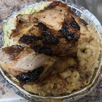 Avenue BBQ Hut - Bbq chicken, Slaw and Jerk Mac - Trinidadian Near Me - Jamaica, New York