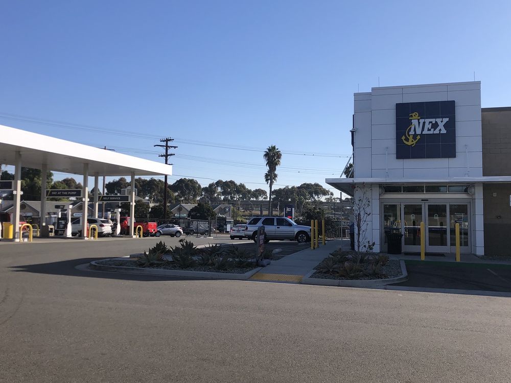 Navy Exchange - Mariner's Park Mini Mart Logo
