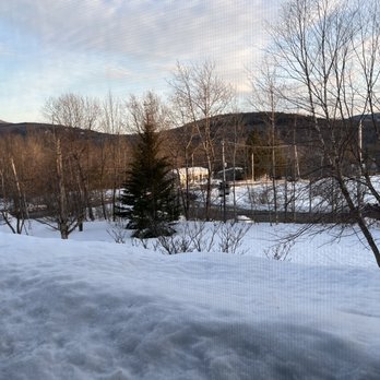 Hotel Mountain Brook - Our window view - Bed & Breakfast Near Me - Tannersville, New York