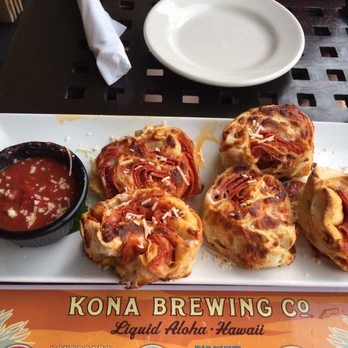 Kona Brewing - Pepperoni rolls - Pubs Near Me - Honolulu, Hawaii
