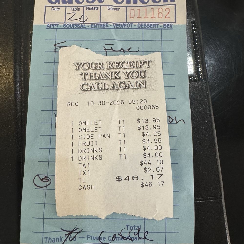Sweet E's Cafe - Bill - Cafes Near Me - Honolulu, Hawaii Sweet E's Cafe - Bill - Cafes Near Me - Honolulu, Hawaii