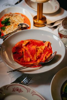 Rosebud Taylor Street by null