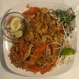 Chicken Pad Thai, gluten-free of course! @travelwinefoodie Chicken Pad Thai, gluten-free of course! @travelwinefoodie