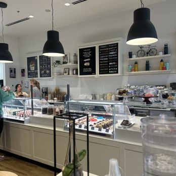 Gelato & Co - Patisserie/Cake Shop Near Me - Highlands Ranch, Colorado Gelato & Co - Patisserie/Cake Shop Near Me - Highlands Ranch, Colorado