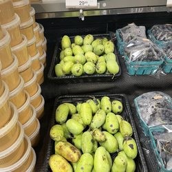 Miles Farmers Market - Paw paw!!! I'm gonna let it sit on the counter for a day or so before I try it.