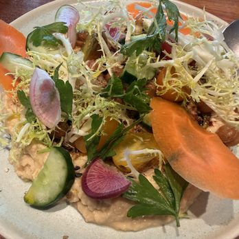 SERA - Hummus and veggies - Seafood Near Me - Honolulu, Hawaii SERA - Hummus and veggies - Seafood Near Me - Honolulu, Hawaii