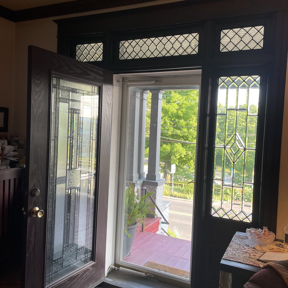 1828 Trail Inn - Bed & Breakfast Near Me - Hancock, Maryland