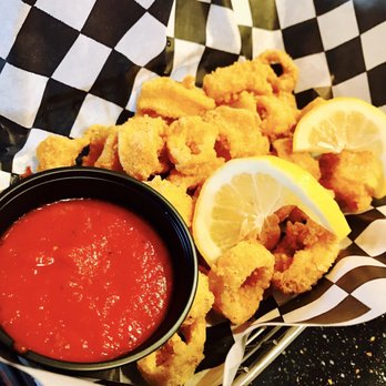 Square One Pub - Calamari. Wots NOT to luv? Perfecto - Pubs Near Me - New Hope, Pennsylvania
