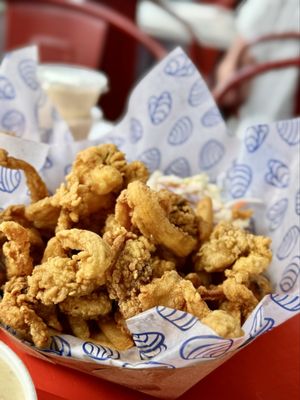 Bob's Clam Hut by null