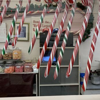 Logan's Candies - Gigantic Candy Canes @ Logan"s Candies in Ontario CA. - Candy Stores Near Me - Ontario, California Logan's Candies - Gigantic Candy Canes @ Logan"s Candies in Ontario CA. - Candy Stores Near Me - Ontario, California