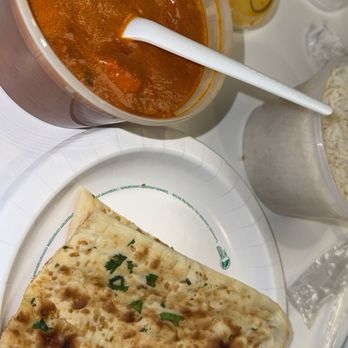 Masala Waves - Chicken Tikka Masala and Garlic Naan - Indian Near Me - Huntington Beach, California