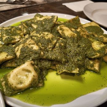Hudson Table - Hoboken - Cheese ravioli in pesto - Cooking Schools Near Me - Hoboken, New Jersey