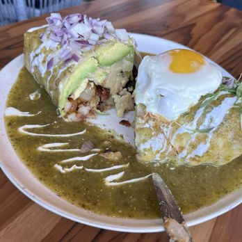 Pradera Brunch - huge wet breakfast burrito - Breakfast & Brunch Near Me - Costa Mesa, California