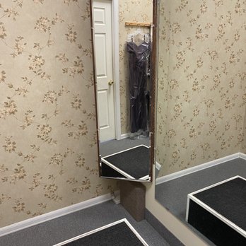 Penfield Tailors - Fitting Room - Sewing & Alterations Near Me - Penfield, New York Penfield Tailors - Fitting Room - Sewing & Alterations Near Me - Penfield, New York