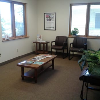 SE Wisconsin Hearing Center Inc - Reception Area - Hearing Aid Providers Near Me - Mount Pleasant, Wisconsin SE Wisconsin Hearing Center Inc - Reception Area - Hearing Aid Providers Near Me - Mount Pleasant, Wisconsin