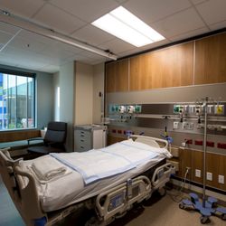 Photo of Ascension Dell Seton Medical Center at The University of Texas - Austin, TX, US. Each patient floor has 30 rooms, and every floor and every room is standardized for ease of use.