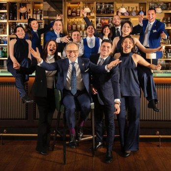 Donovan Bar - Bars Near Me - London, XGL