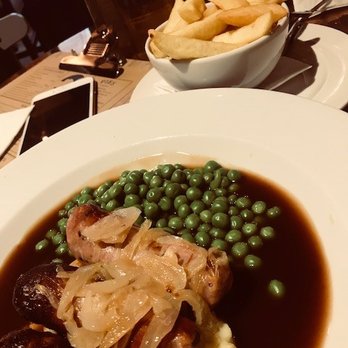 White Swan - cant go wrong with Bangers and Mash - Pubs Near Me - London, XGL White Swan - cant go wrong with Bangers and Mash - Pubs Near Me - London, XGL