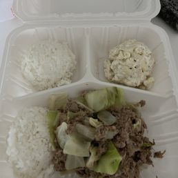 Kalua pork lunch plate Kalua pork lunch plate