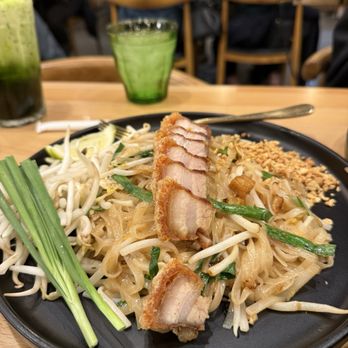Manaao - Thai Near Me - Tustin, California