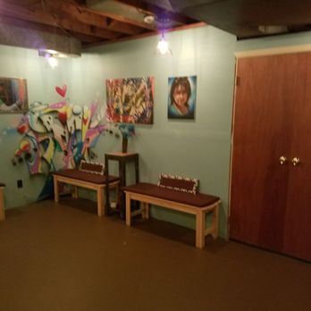 Quinto Piso Gallery - Party room - Art Classes Near Me - Paterson, New Jersey