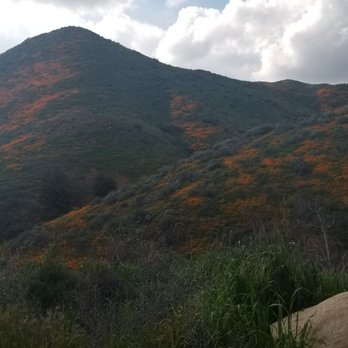 Lake Elsinore - Lakes Near Me - Lake Elsinore, California