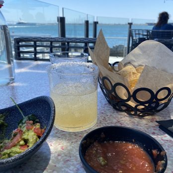 Coasterra - House margarita and guacamole with complementary chips and salsa. - Mexican Near Me - San Diego, California