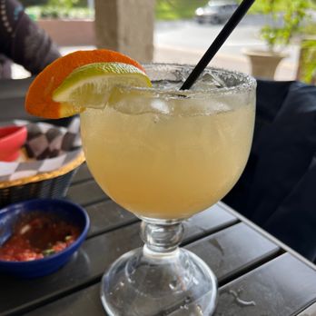 Los Magueyes Mex Belleview - Happy hour margarita $5.00 - Mexican Near Me - Belleview, Florida Los Magueyes Mex Belleview - Happy hour margarita $5.00 - Mexican Near Me - Belleview, Florida