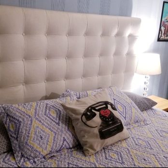 Raton Pass Motor Inn - Comfy king bed - Hotels Near Me - Raton, New Mexico
